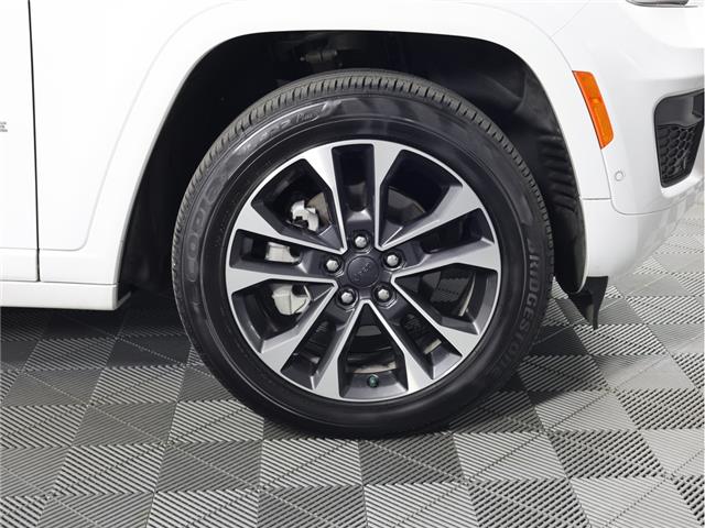 2024 Jeep Grand Cherokee Overland (Stk: B20129) in Calgary - Image 4 of 23
