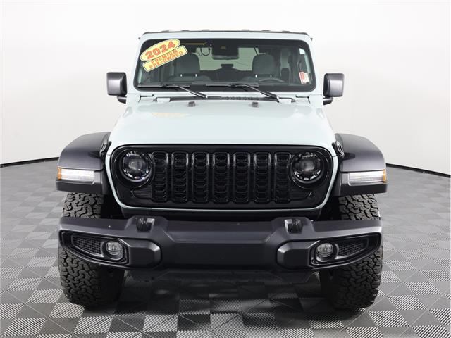2024 Jeep Wrangler Sport (Stk: 25J246A) in Calgary - Image 2 of 19