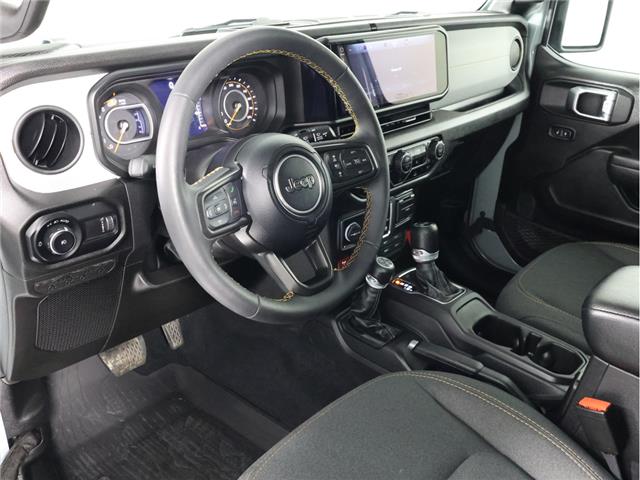 2024 Jeep Wrangler Sport (Stk: 25J246A) in Calgary - Image 13 of 19