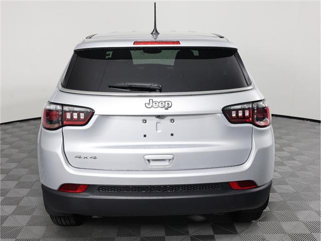 2026 Jeep Compass Sport (Stk: 26J009) in Calgary - Image 7 of 17