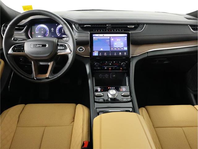 2025 Jeep Grand Cherokee Summit (Stk: 25J229) in Calgary - Image 10 of 20