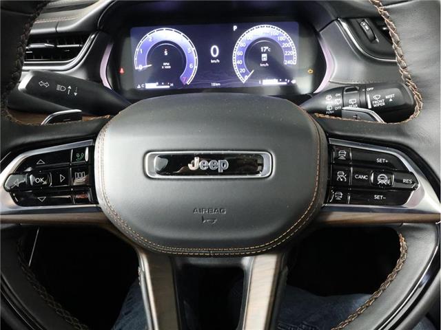 2025 Jeep Grand Cherokee Summit (Stk: 25J229) in Calgary - Image 17 of 20