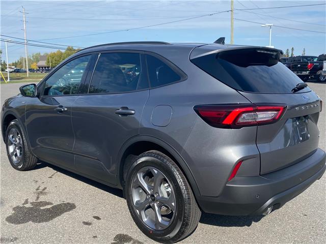 2026 Ford Escape ST-Line (Stk: 2026-02) in New Liskeard - Image 6 of 15