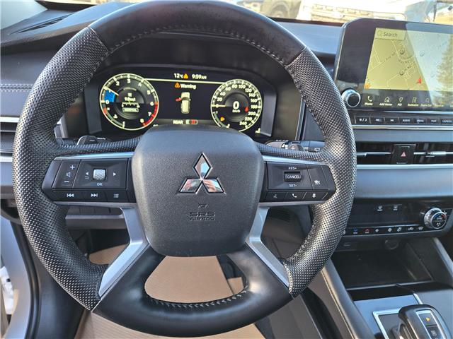 2023 Mitsubishi Outlander SEL (Stk: 8880) in Calgary - Image 12 of 25 2023 Mitsubishi Outlander SEL (Stk: 8880) in Calgary - Image 12 of 25