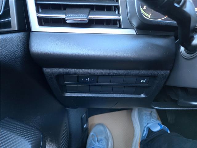 2023 Mitsubishi Outlander SEL (Stk: 8880) in Calgary - Image 24 of 25 2023 Mitsubishi Outlander SEL (Stk: 8880) in Calgary - Image 24 of 25