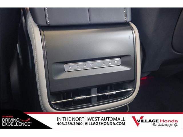 2024 Lincoln Nautilus Reserve (Stk: B8943) in Calgary - Image 40 of 42