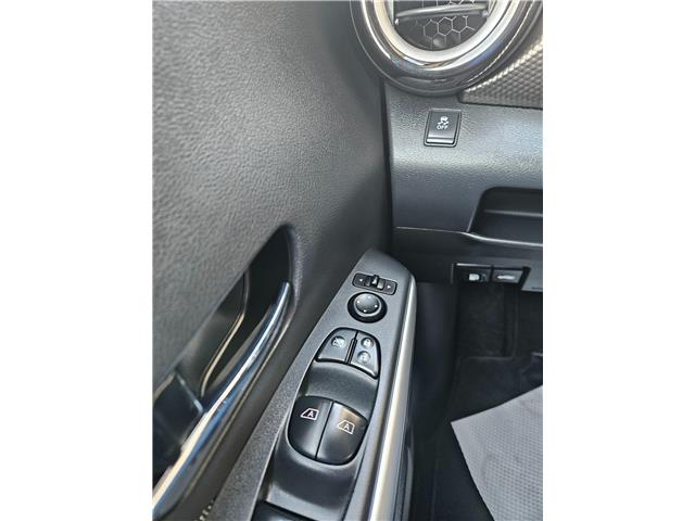 2019 Nissan Kicks SV (Stk: E68487) in Calgary - Image 10 of 12