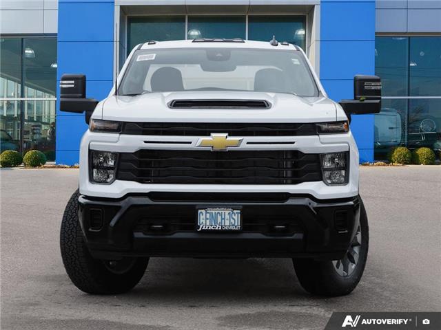 2026 Chevrolet Silverado 2500HD Custom (Stk: 172351) in London - Image 2 of 27