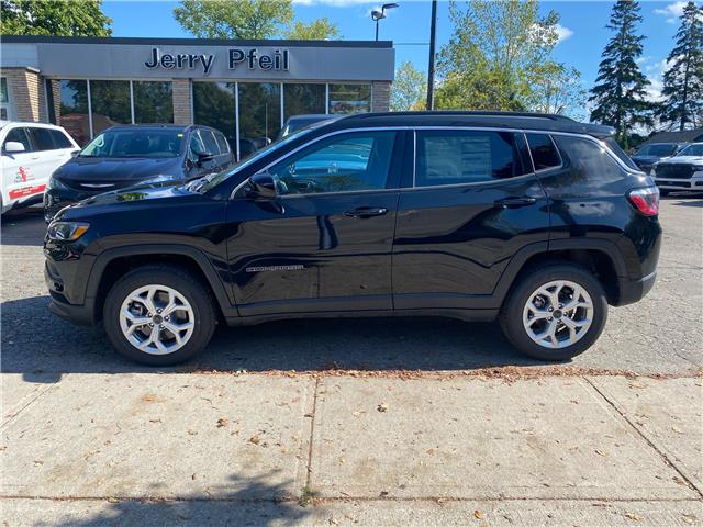 2026 Jeep Compass North (Stk: 26009) in New Hamburg - Image 2 of 14