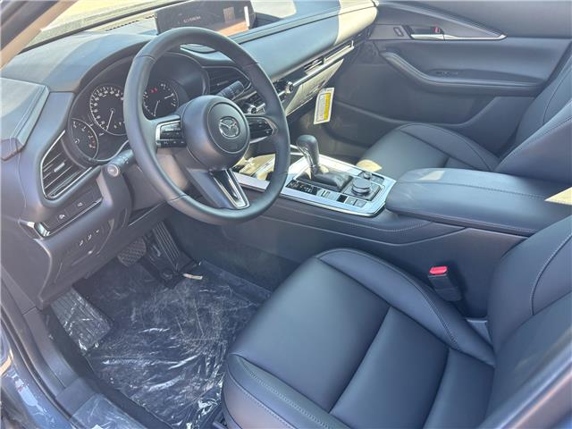 2025 Mazda CX-30 GS (Stk: M5897) in Sarnia - Image 5 of 13