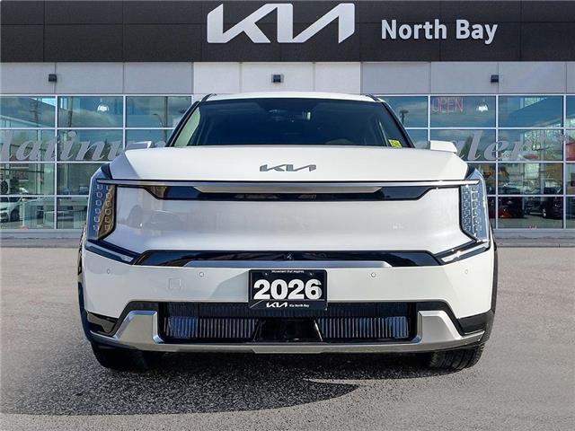 2026 Kia EV9 Land w/Premium Package (Stk: 26-082) in North Bay - Image 2 of 6