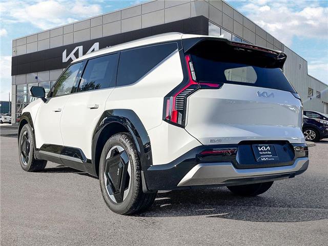 2026 Kia EV9 Land w/Premium Package (Stk: 26-082) in North Bay - Image 4 of 6