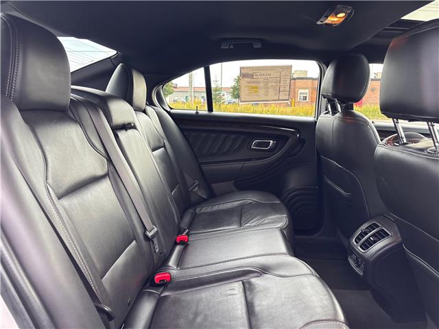 2019 Ford Taurus Limited (Stk: 26016A) in Temiskaming Shores - Image 11 of 15