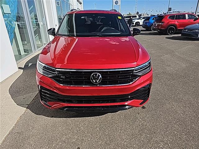 2024 Volkswagen Tiguan Comfortline R-Line Black Edition (Stk: U1342) in Lethbridge - Image 7 of 25