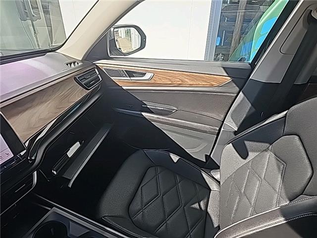 2024 Volkswagen Atlas 2.0 TSI Comfortline (Stk: U1343) in Lethbridge - Image 19 of 27