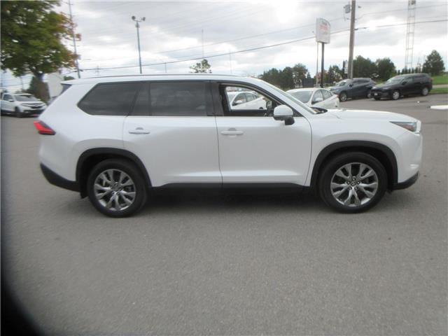 2024 Toyota Grand Highlander Hybrid Limited (Stk: 25431A) in Peterborough - Image 8 of 32