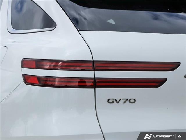 2025 Genesis GV70 2.5T Advanced Plus (Stk: 121787) in London - Image 12 of 26
