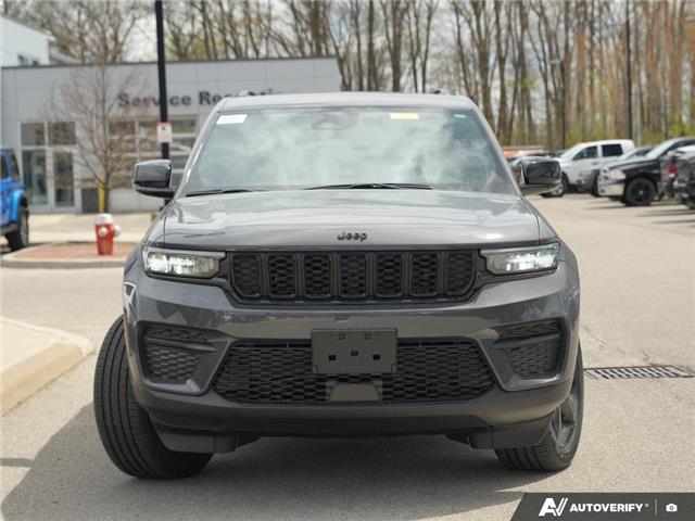 2025 Jeep Grand Cherokee Laredo (Stk: S2099) in Welland - Image 2 of 27