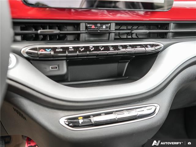 2025 Fiat 500e Base (Stk: S3005) in Welland - Image 19 of 26