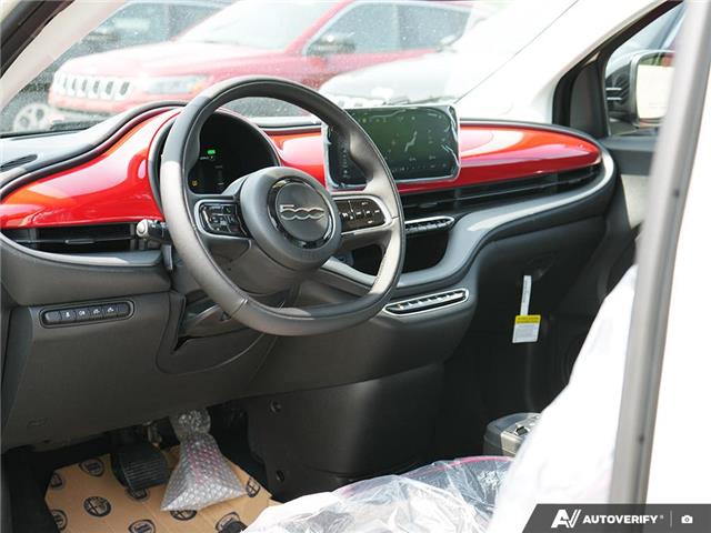 2025 Fiat 500e Base (Stk: S3001) in Welland - Image 13 of 25 2025 Fiat 500e Base (Stk: S3001) in Welland - Image 13 of 25