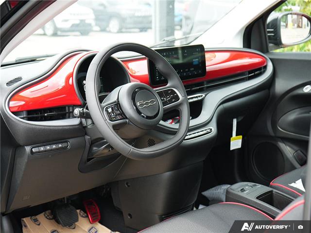 2025 Fiat 500e Base (Stk: S3004) in Welland - Image 6 of 26