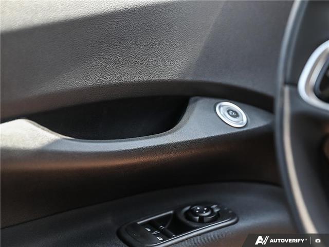 2025 Fiat 500e Base (Stk: S3002) in Welland - Image 17 of 27