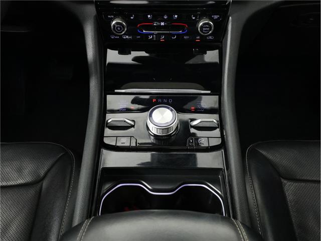 2023 Jeep Grand Cherokee 4xe Overland (Stk: 25J174A) in Calgary - Image 14 of 24