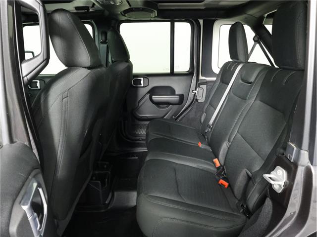 2021 Jeep Wrangler Unlimited Sport (Stk: B20135) in Calgary - Image 12 of 21 2021 Jeep Wrangler Unlimited Sport (Stk: B20135) in Calgary - Image 12 of 21