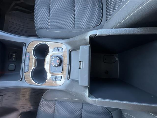 2023 GMC Acadia SLE (Stk: 25525) in Sudbury - Image 20 of 25
