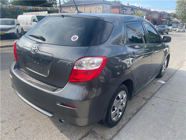 2010 Toyota Matrix Base (Stk: T205784) in Scarborough - Image 5 of 15 2010 Toyota Matrix Base (Stk: T205784) in Scarborough - Image 5 of 15