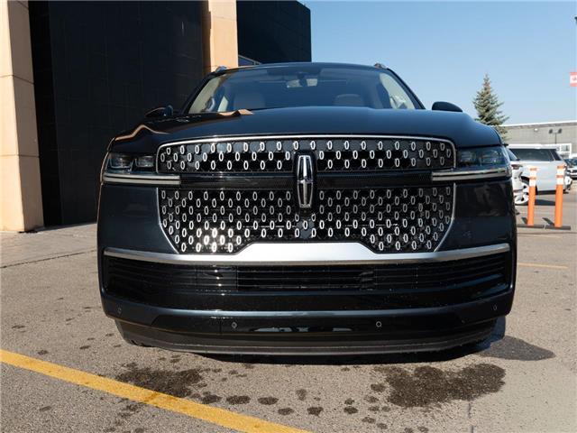 2025 Lincoln Navigator L Reserve (Stk: S-1897) in Calgary - Image 2 of 27