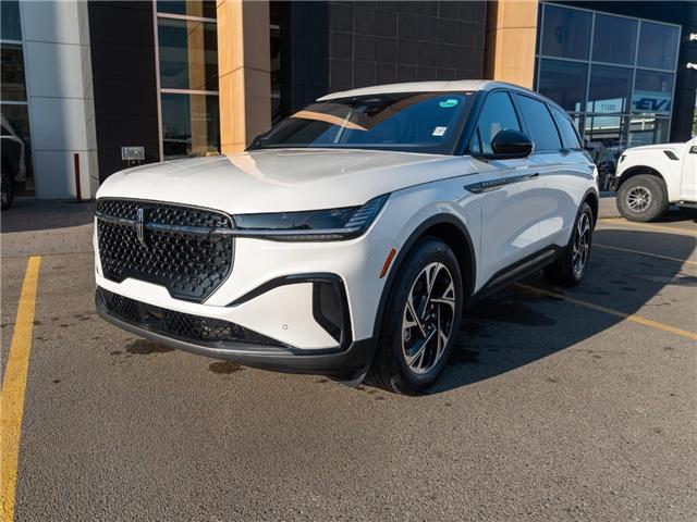 2025 Lincoln Nautilus Premiere (Stk: S-2082) in Calgary - Image 1 of 19