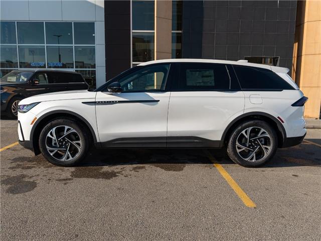 2025 Lincoln Nautilus Premiere (Stk: S-2082) in Calgary - Image 4 of 19