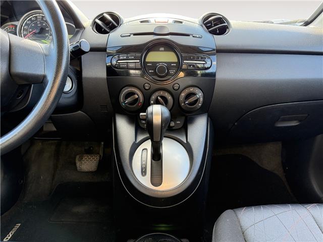 2012 Mazda Mazda2 GX (Stk: CBK3362) in Regina - Image 11 of 18