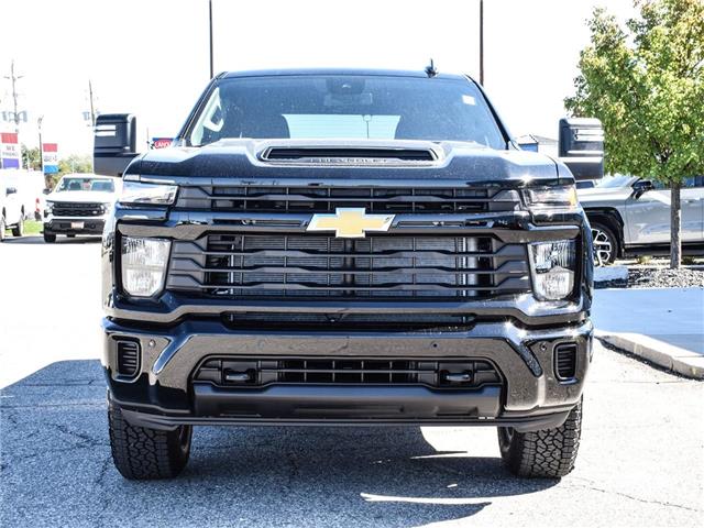 2026 Chevrolet Silverado 2500HD Custom (Stk: LC2S00613) in Tilbury - Image 2 of 31