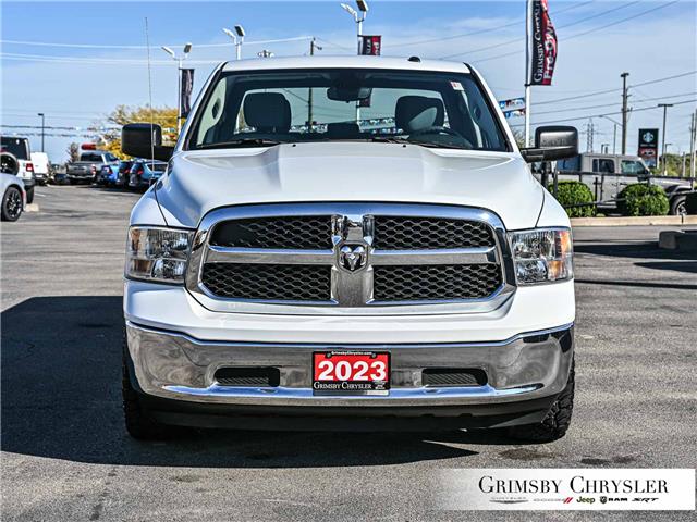 2023 RAM 1500 Classic SLT (Stk: U6160) in Grimsby - Image 2 of 30