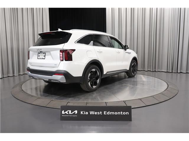 2026 Kia Sorento Plug-In Hybrid EX (Stk: 26564) in Edmonton - Image 5 of 27 2026 Kia Sorento Plug-In Hybrid EX (Stk: 26564) in Edmonton - Image 5 of 27