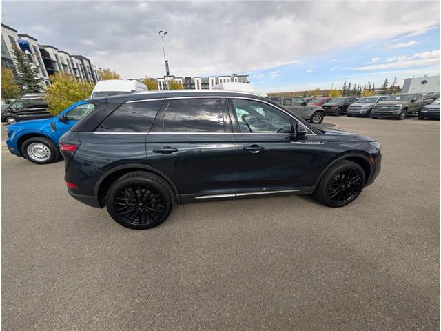 2022 Lincoln Corsair Reserve (Stk: S-2088A) in Calgary - Image 7 of 29