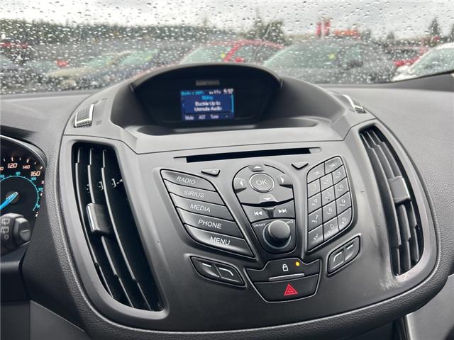 2014 Ford Escape SE (Stk: 796036J) in Surrey - Image 9 of 15