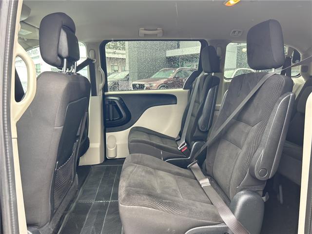 2019 Dodge Grand Caravan SXT (Stk: 127701J) in Surrey - Image 14 of 15