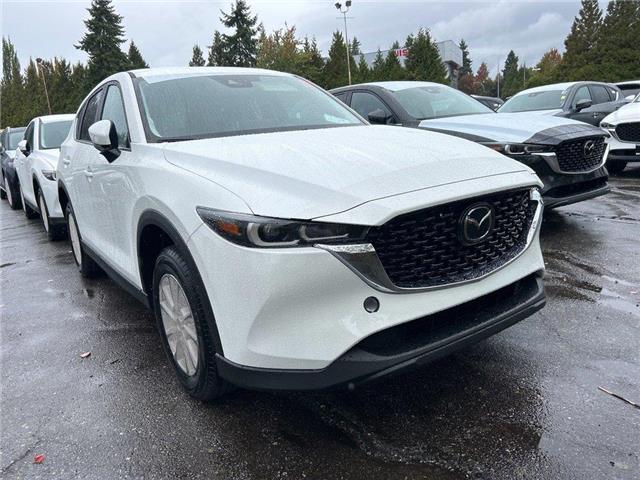 2025 Mazda CX-5  (Stk: 748462) in Surrey - Image 3 of 5