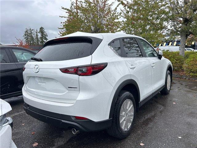 2025 Mazda CX-5  (Stk: 748462) in Surrey - Image 5 of 5