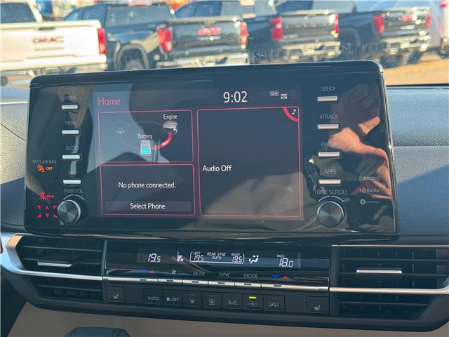 2022 Toyota Sienna XLE 8-Passenger (Stk: P7626) in Pembroke - Image 22 of 25