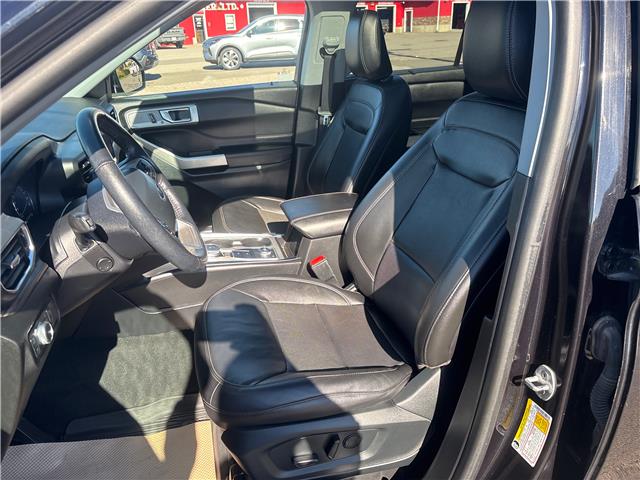2022 Ford Explorer Limited (Stk: 25102A) in Oak Bay - Image 8 of 17