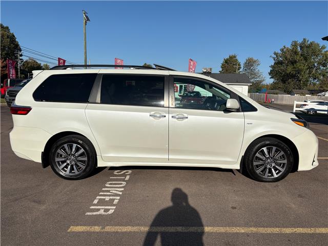 2020 Toyota Sienna XLE 7-Passenger (Stk: A-248022) in Moncton - Image 7 of 20