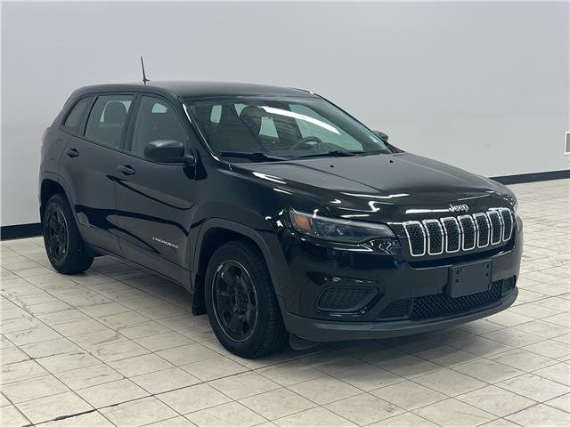 2019 Jeep Cherokee Sport (Stk: D463133) in Courtenay - Image 1 of 17