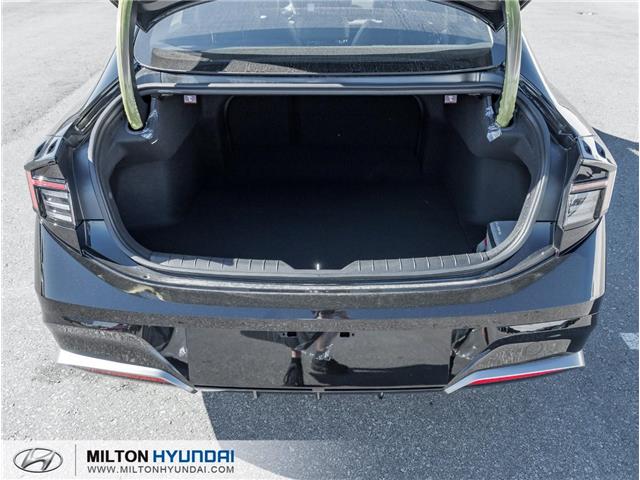2026 Hyundai Sonata Hybrid Preferred-Trend (Stk: 137307) in Milton - Image 9 of 24