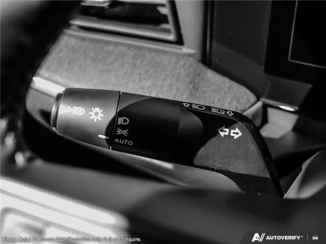 2026 Nissan Kicks SV (Stk: 34829) in London - Image 24 of 25