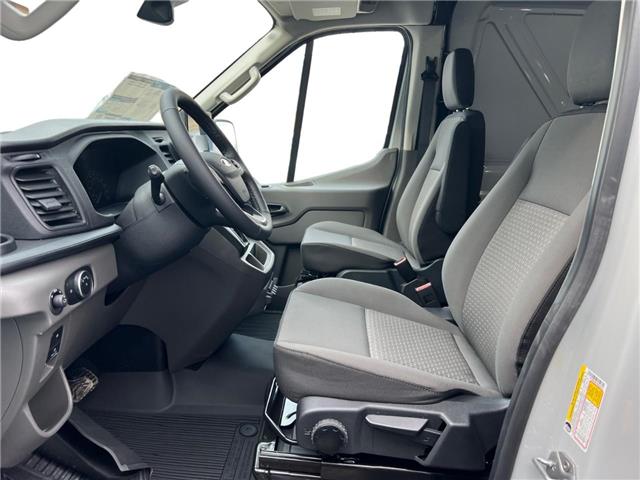 2025 Ford Transit-350 Cargo Base (Stk: 12066) in Golden - Image 9 of 17
