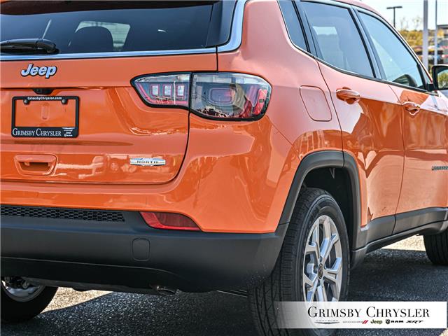 2026 Jeep Compass North (Stk: N26011) in Grimsby - Image 11 of 31